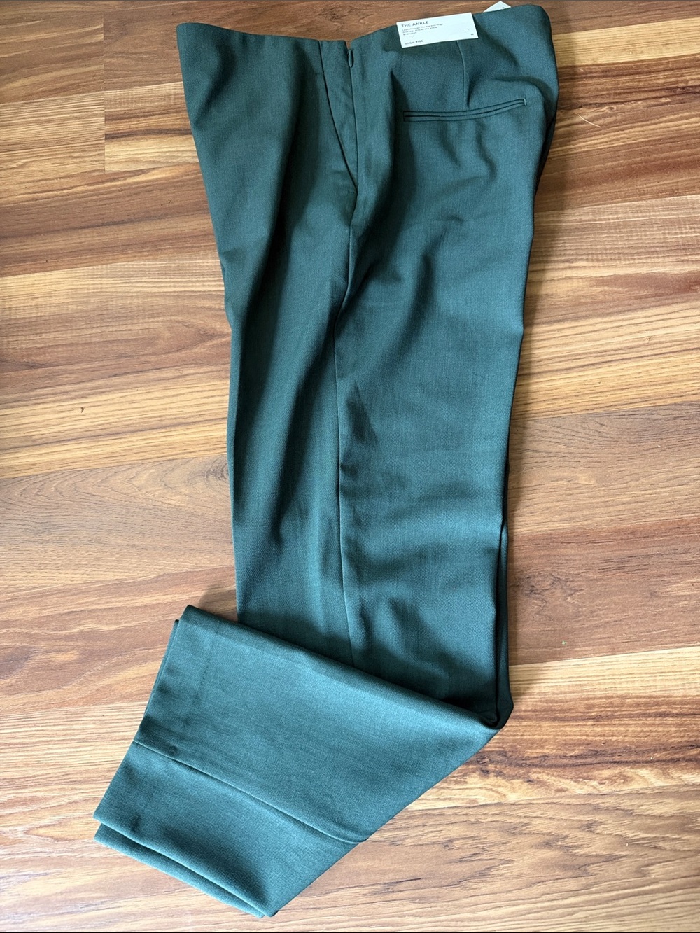 Ann Taylor Ankle Cropped Pants
